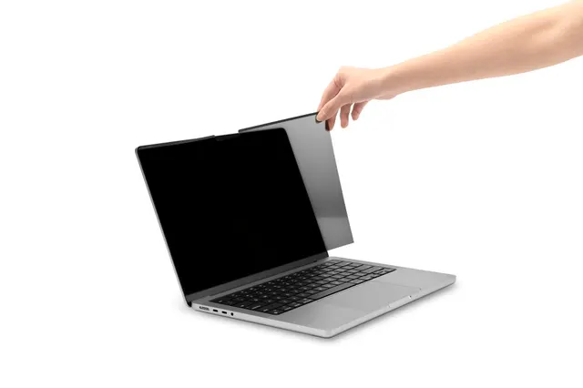 Pantalla de privacidad KENSINGTON MagPro™ Elite 16 — vista 3