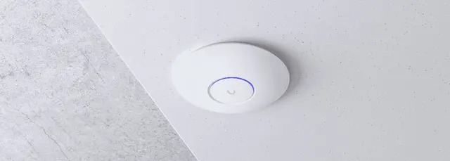 Access Point UBIQUITI U6+ — vista 2