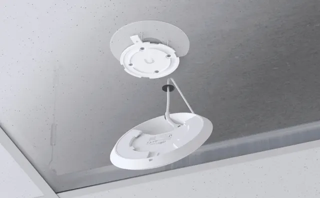 Access Point UBIQUITI U6+ — vista 4