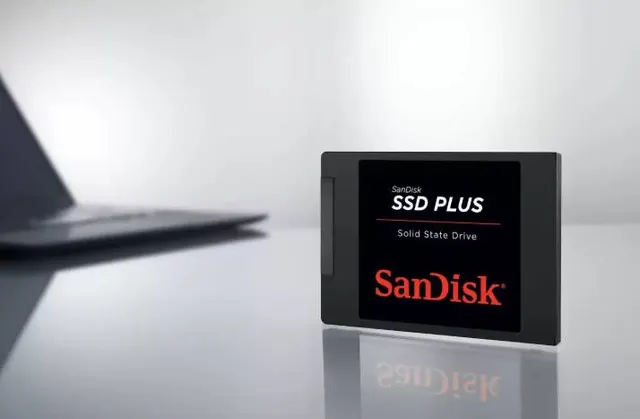 SSD SANDISK SDSSDA-1T00-G28 — vista 3
