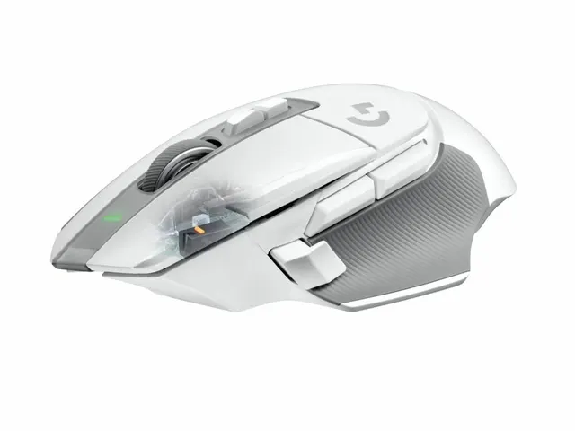 Mouse LOGITECH G502 — vista 3