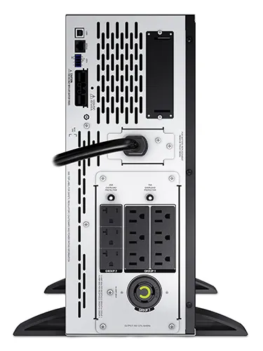 No-Break APC SMX3000LV — vista 2