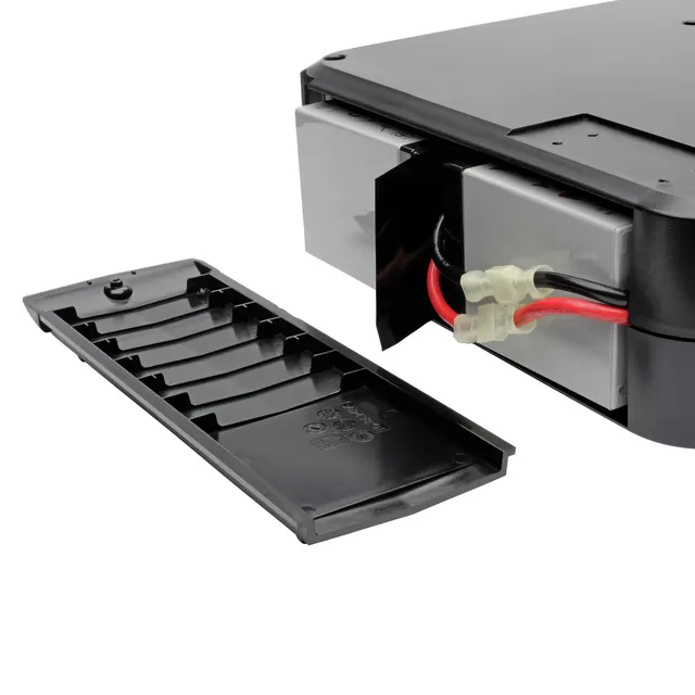 No-Break TRIPP-LITE Smart1500LCD — vista 5