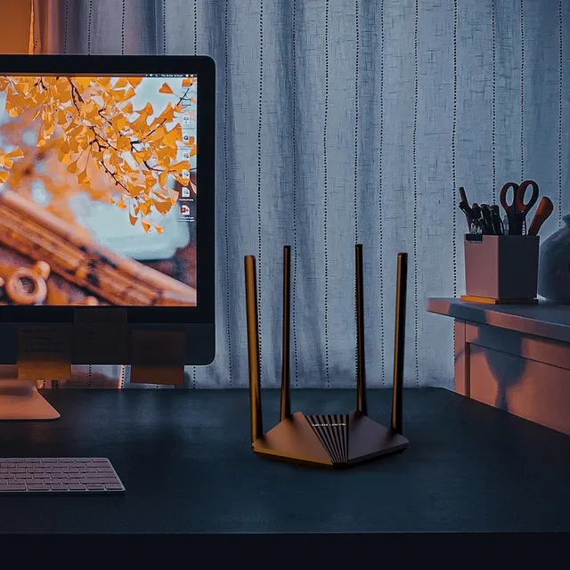 Router  MERCUSYS AC1200 — vista 5