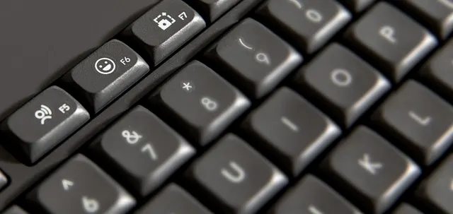 Teclado LOGITECH SIGNATURE K650 — vista 2